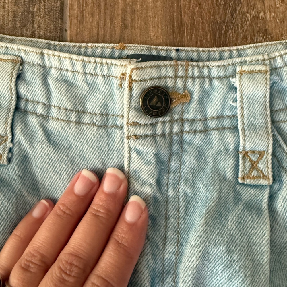 Classic Light Blue Denim Pencil Skirt - Picture 3 of 4